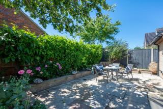 Pippins Lodge - 2
