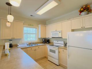 Marvelous condo at Myrtlewood Villas - 3