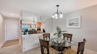 Crescent Royale 209 - 6