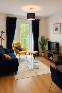 City Centre Contractors 2BR with Lift Parking Xscape MKTheatre wilan lake Campbell Park - 6