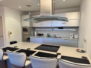 Hacienda apartment - Manchester - 1
