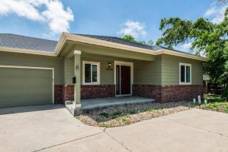 Fire Pit Funhouse 2 Master Suites Game Rm - 5