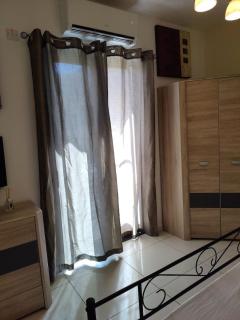 Corner view 2 - 5