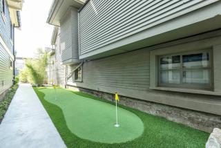 Kitsilano Retreat at Private 3 Bed with Parking and BBQ - 4