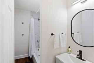 Gated 3BR Sleeps 7 Med Center NRG Downtown - 5