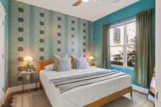 Walk to Vanderbilt and Belmont with Garage and Rooftop Deck - 8