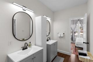 Gated 2BR Near Med Center NRG MD Anderson DT - 5
