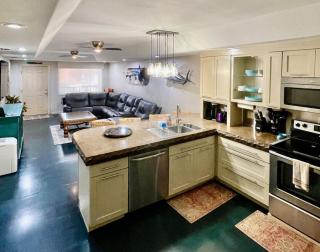 BayView with BAY BREEZE Pet friendly - 8