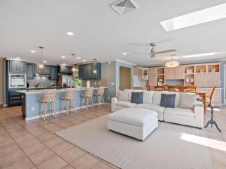 Waterloo Heated Pool, Spa, DA River View, 2 Kings - 2