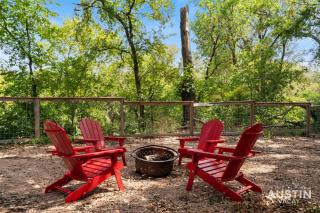 3BR 2BA w Yard 2 Grills and Firepit Near Q2 and Barr by Austin Vacay - Austin - 4