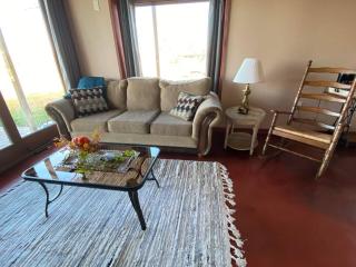 Waterfront Sunset Cabin with Patio and Firepit 2 bdrm - 5