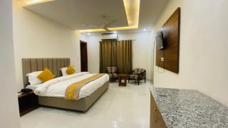Hotel Ratti Inn - 5