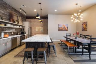 550 1/2 N Main St - 7