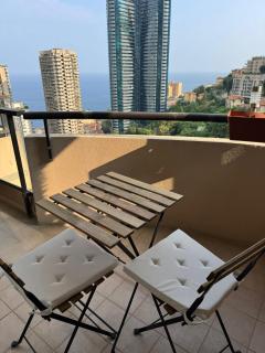 Eden butler monaco - 0