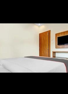 HotelTrimurti lodging - 2
