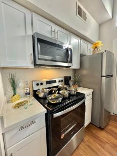 Luxe Oasis Chateau Entire Home HTX NRG Med Center Chinatown - 9