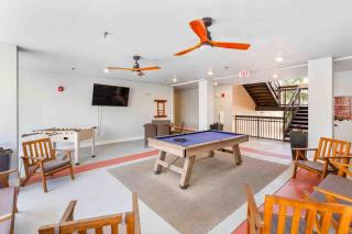 Bowen Village 2118B - 1