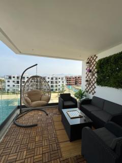 Best Value Apartment with Pool Access - 5
