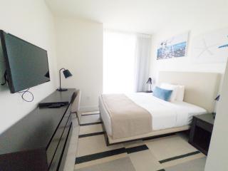 Luxury 3-bedroom with breathtaking view - One free valet parking - 2