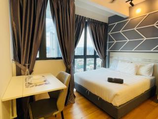 The Luxe Infinitum KLCC Skypool By Joy Suites - 6