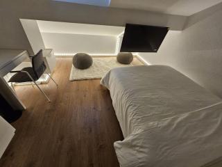 Cosy private room in Lausanne center - 1
