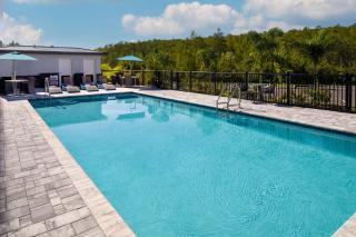 Hampton Inn Kissimmee North - 2