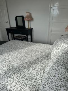2 bedroom flat in Newcastle - Free street parking - 5