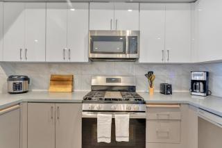 Ladera Condos - 3 Bed Condo With Rooftop Grill & Air Hockey! - 2