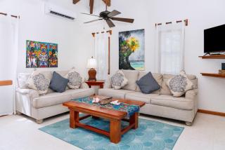 Residences at Barrier Reef Casita 3 by Stay Floreo - 3