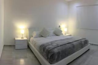 CONFORTABLE Y AMPLIO DEPARTAMENTO Planta Baja - 1
