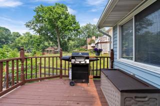 Little Lakefront Getaway on Portage Lakes - 7