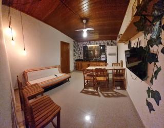 03 Apartamento de praia com ótima localização e piscina - 0