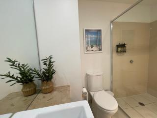Coastal Cove Suite - with heated pool near Hot Springs & Golf - 5
