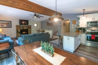 Walk to Lake Family Home with Game Room, Deck and BBQ - Lake Harmony - 1