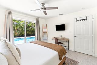 Htd Saltwater Pool! Walk to BEACH! PingPong! BBQ! - 4