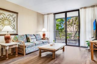 Lively 2Bd 2Bth condo AC 5 min walk to beach - 4