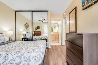 Lively 2Bd 2Bth condo AC 5 min walk to beach - 3