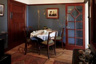 Barbour House - 2