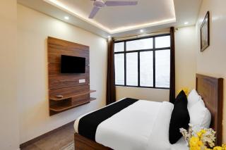 Super Townhouse The Royal Casa - 0