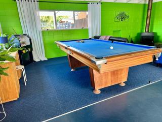 Happy Apple Backpackers - 3