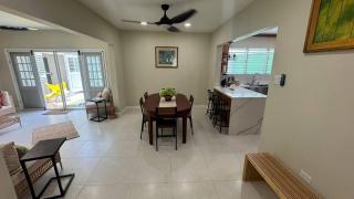 New 4 Bedroom Cottage Near Devon House - 9