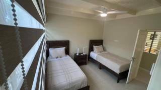 New 4 Bedroom Cottage Near Devon House - 2