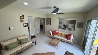 New 4 Bedroom Cottage Near Devon House - 1