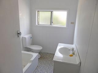 Viv's Place - 6