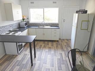 Viv's Place - 8
