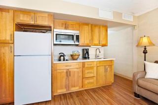 Waikiki Park Heights #1105 - 3