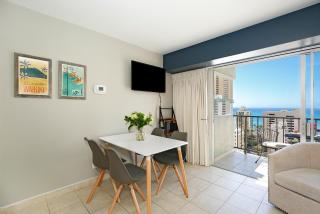Waikiki Park Heights #1707 - 4