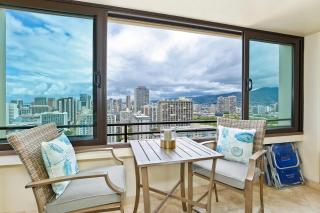 Waikiki Skytower #2804 - 3