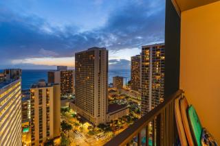 Waikiki Sunset #2910 - 2