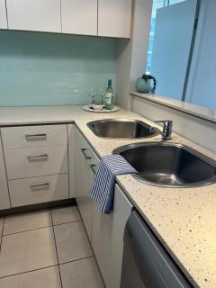 Coastal Escape with River Views in Casino Towers - Brisbane - 2